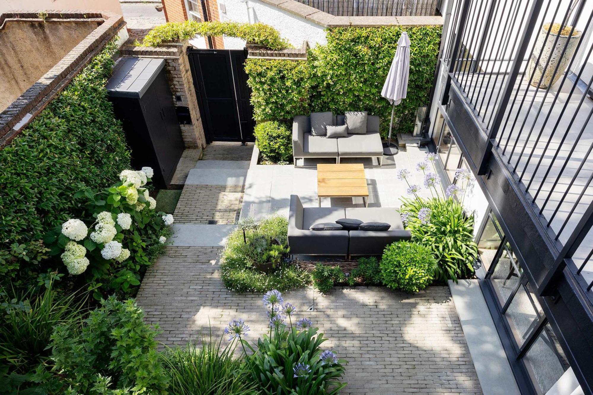 Veeve - Courtyard Oasis Londra